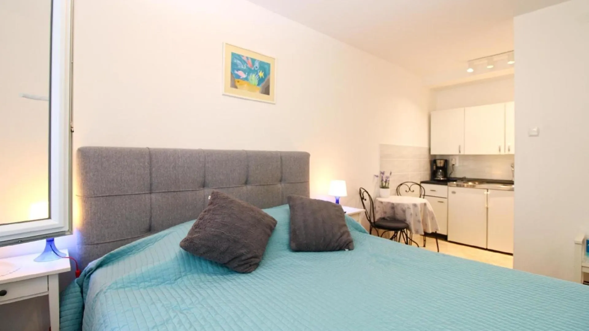Ferienwohnung Fuer 2 Personen Ca 20 Qm In Fazana, Istrien Istrische Riviera 0*, Fazana