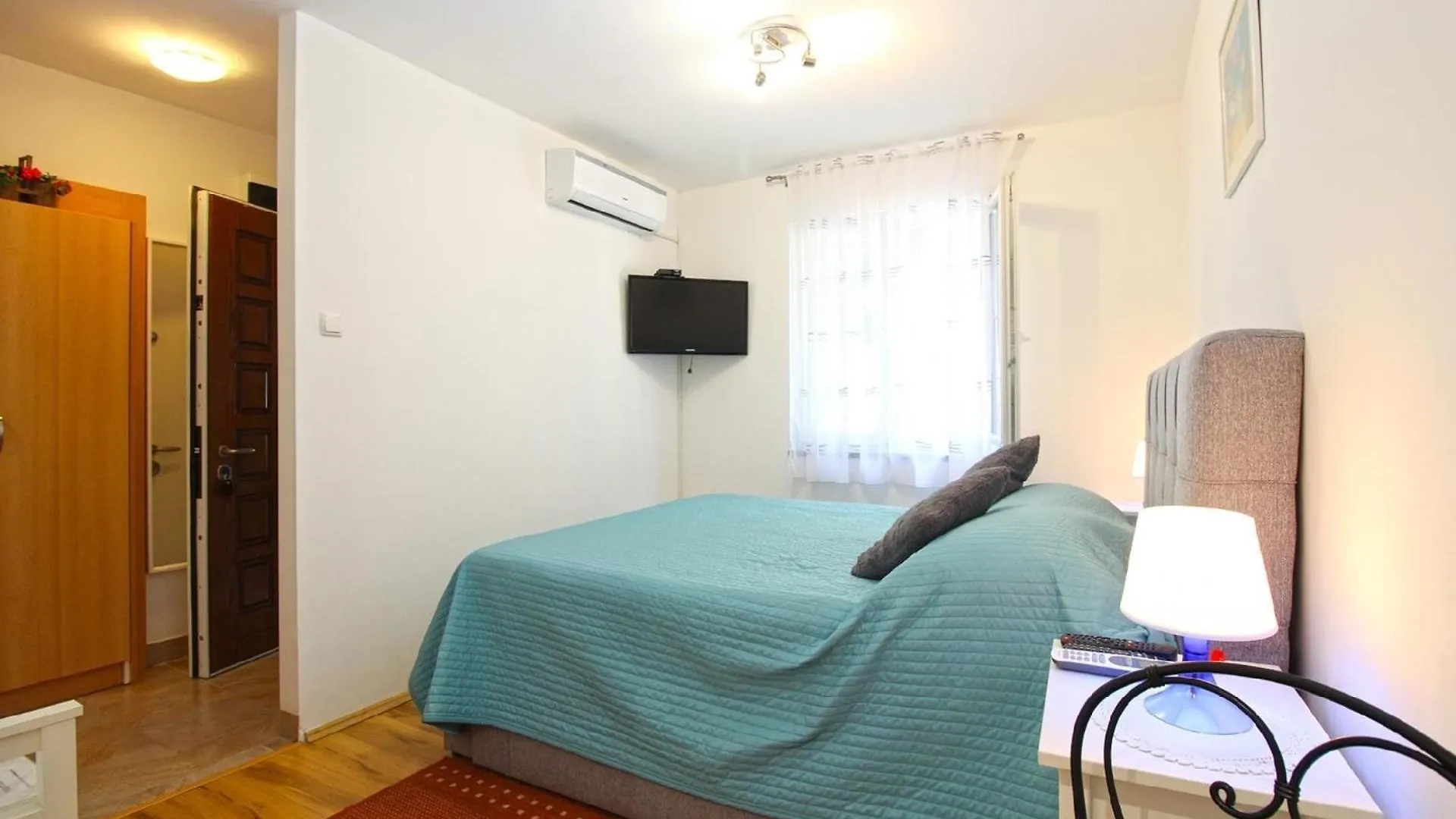 Ferienwohnung Fuer 2 Personen Ca 20 Qm In Fazana, Istrien Istrische Riviera Croatia